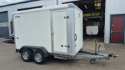 Gesloten dubbelas aanhangwagen