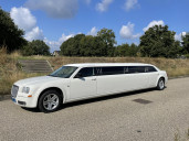 Chrysler limousine