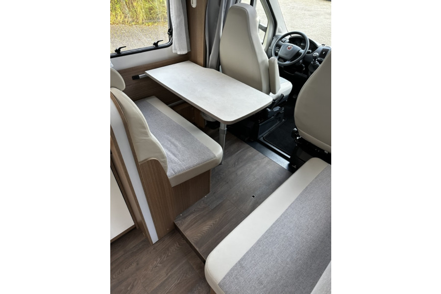 Carado T348 - Camperverhuur aan de Vecht - 3