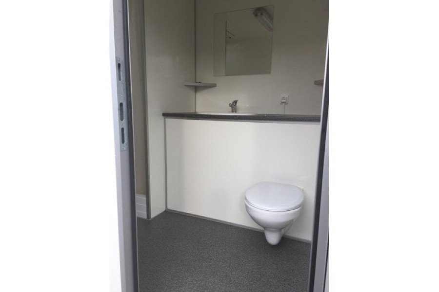 Mobiele douchecabine - Dekker Verhuur - 1