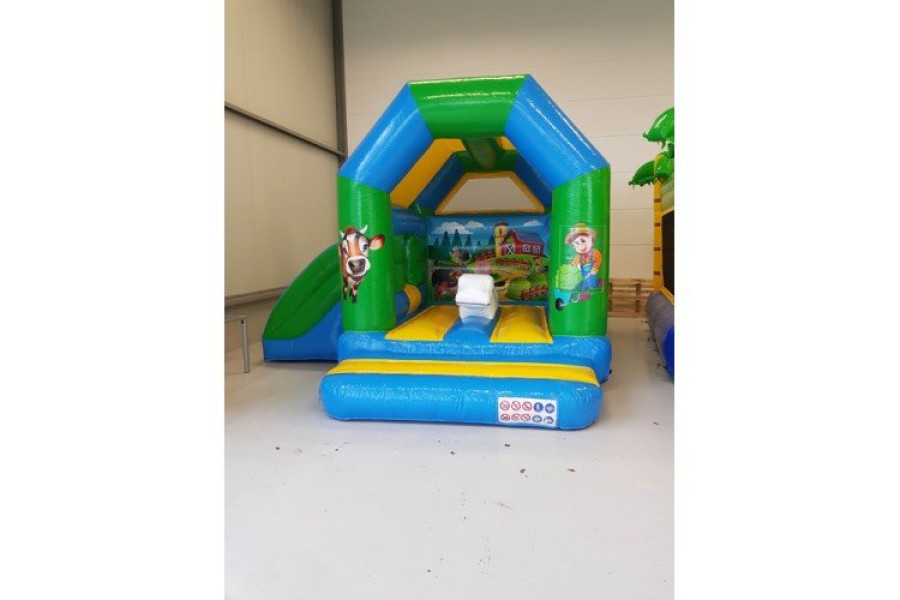 Springkussen overdekt | Boerderij - Yvons springkussenverhuur - 1