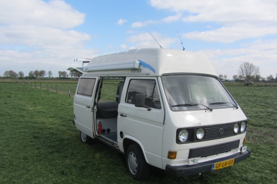 Retro Volkswagen camper | VW T3 - Compacte Campers - 1