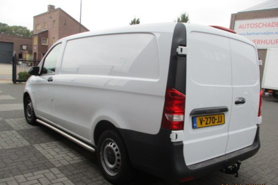 Bestelbus 5m³ - Autoschade Bert Verweijen bv - 1