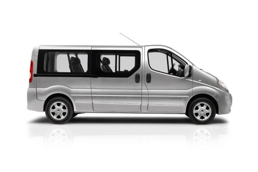 Personenbus 9 persoons - Zondervan Autoverhuur Oosterbeek - 1