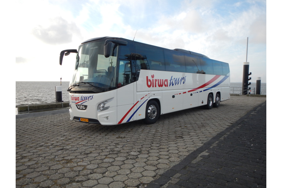 Touringcar tot 62 personen - Birwa Tours - 1