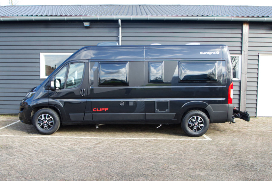 Buscamper Sunlight Cliff 600 - Campers & Cars - 2