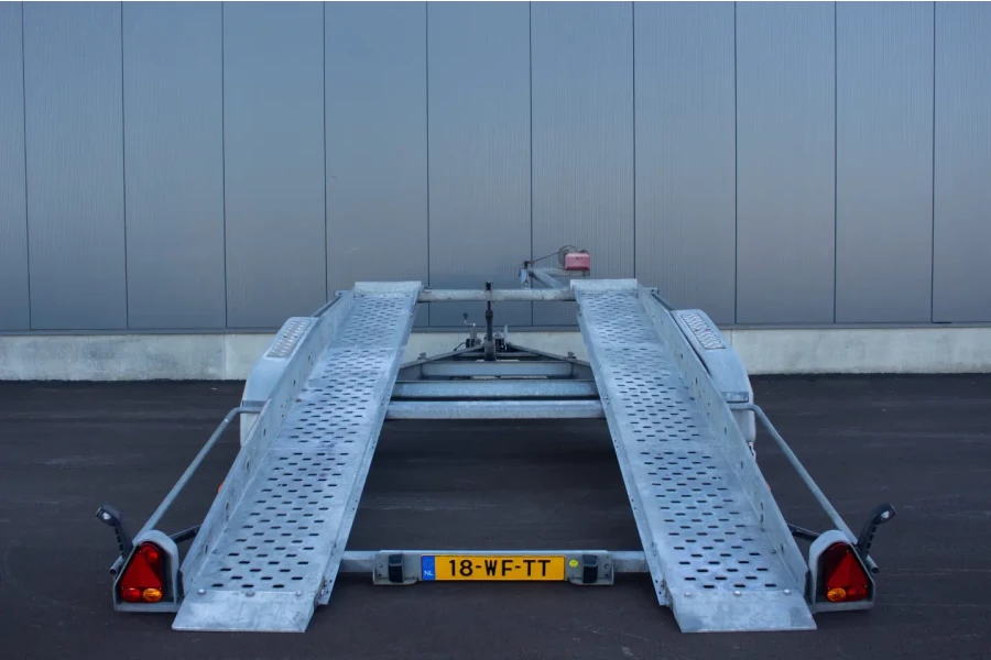 Autotransporter - KMH Verhuur en Handelsonderneming - 4