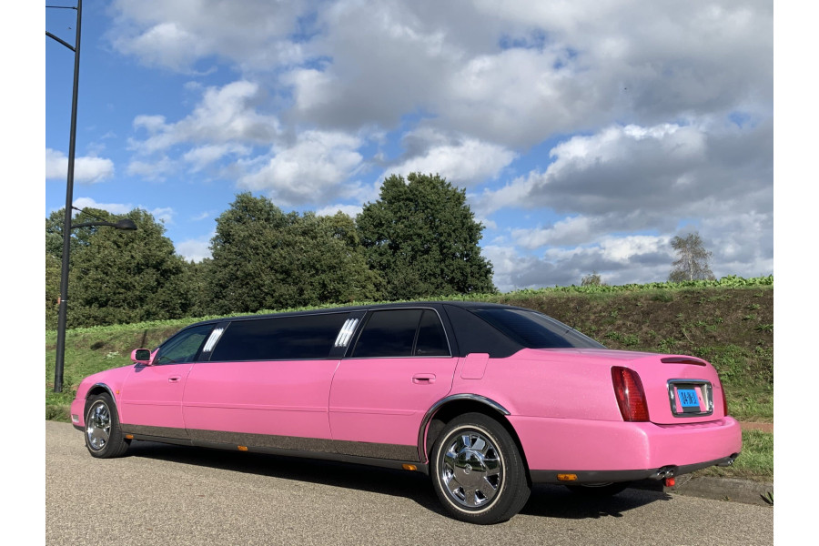 Cadillac Limousine roze - deBusSpecialist - deLimoSpecialist - 2
