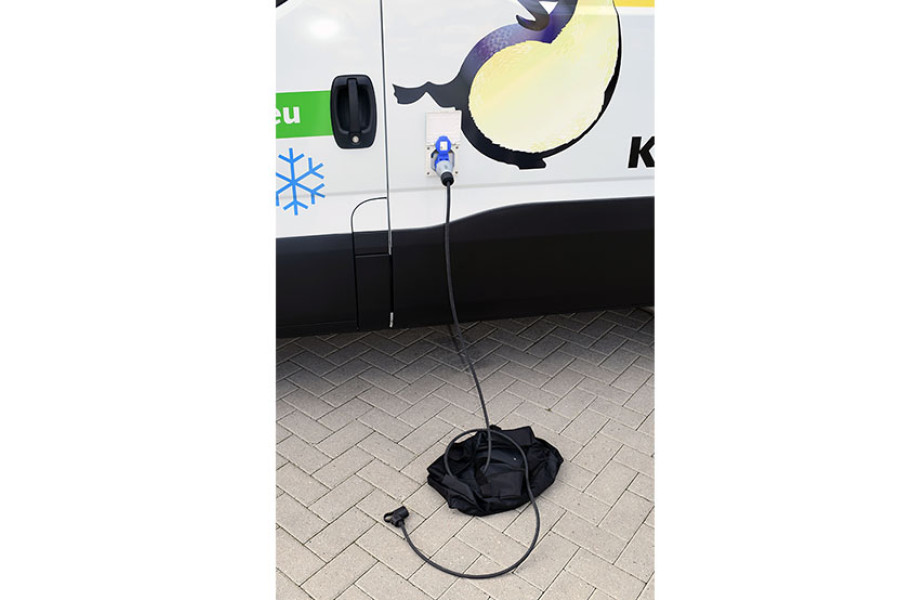 Koel-vrieswagen 6m3 - Kuperus Autoverhuur - 6