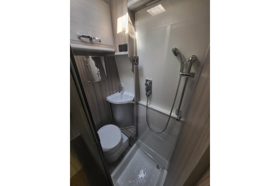 Mega-Revolution-campbull10