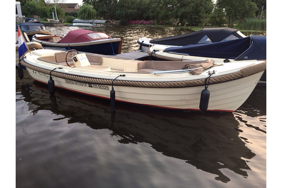 Sloep Oud huijzer 720_Bonnema Watersport_huren