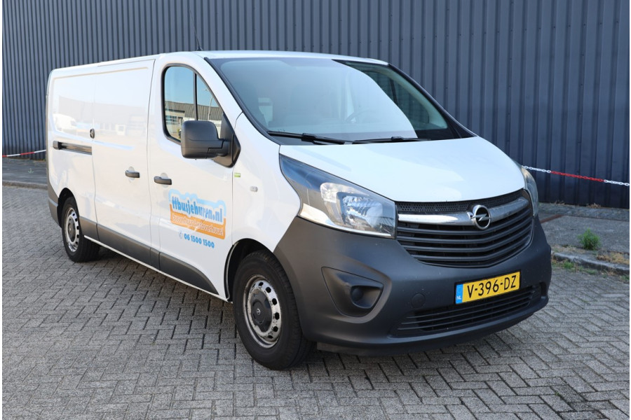 Opel Vivaro bestelbus | 6m3 - ffbusjehuren.nl - 2
