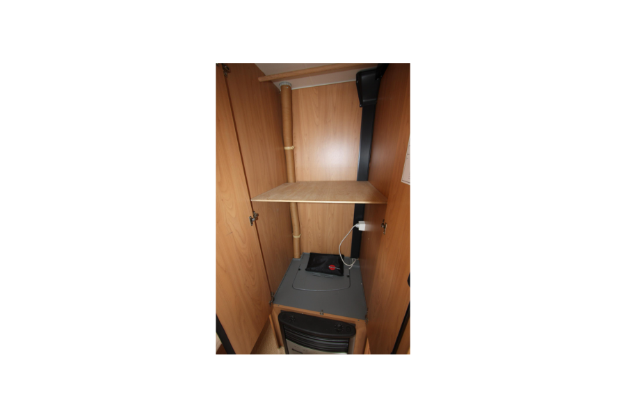 Caravan Bürstner Ventana 490 TK airco - Brabant Caravans - 9