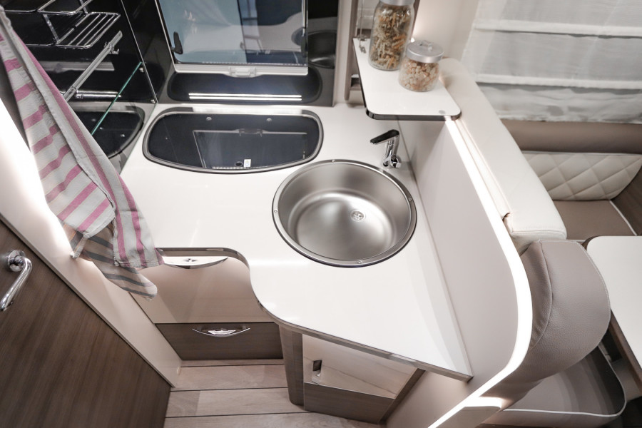 McLouis Carat 473 - Camperverhuur aan de Vecht - 5