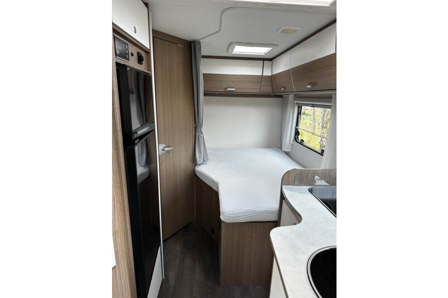 Carado T348 - Camperverhuur aan de Vecht - 4