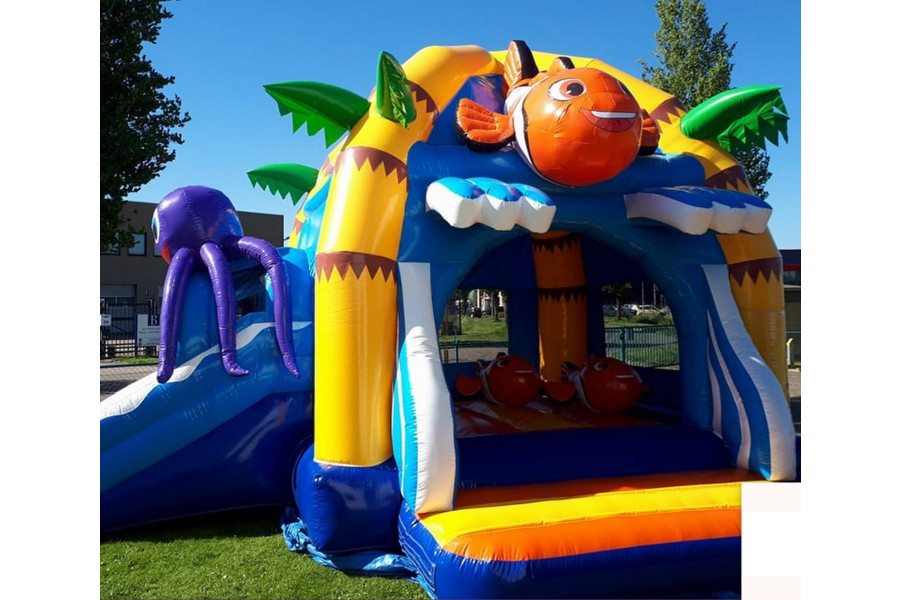 Overdekt springkussen met glijbaan - Typisch Joris Events - 2