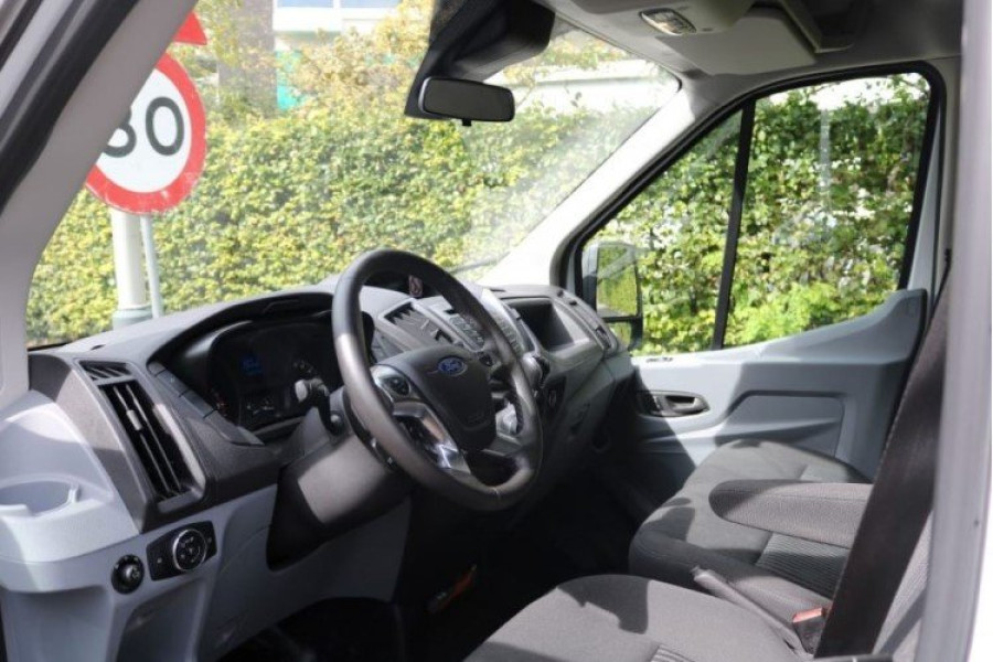 Bestelbus huren | Ford Transit - 9,5 m3, verhoogd en verlengd - Helm Autoverhuur - 1
