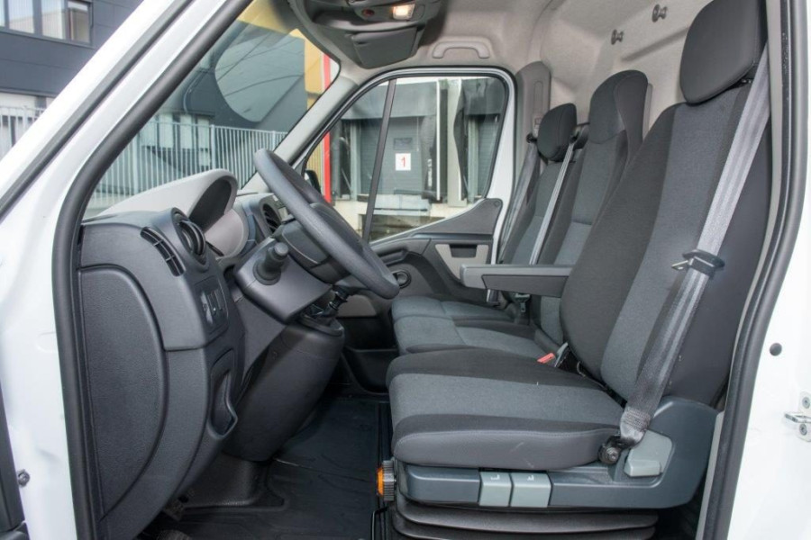 Renault Master L4H2 - AvaRent - 2