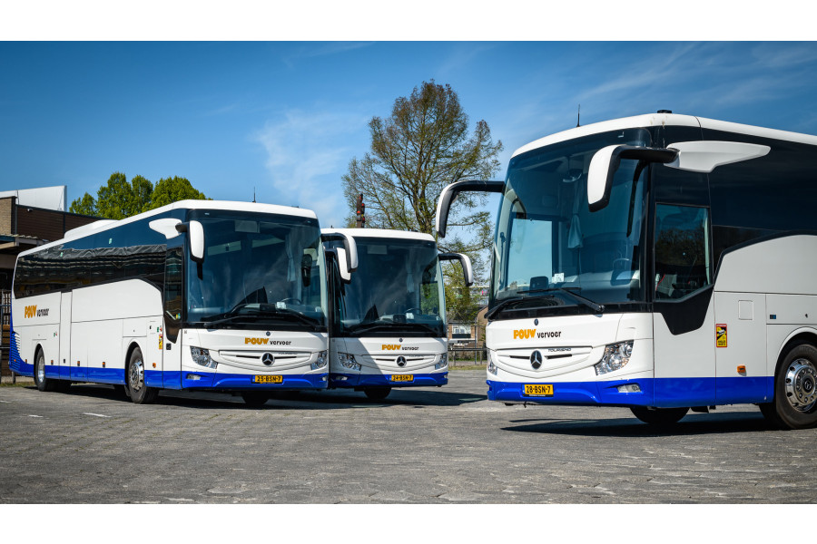 Tot 62 personen touringcar - Pouw Vervoer - 2