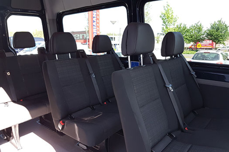 Mercedes Sprinter 9-persoons - Adriaanse Autoverhuur - 4