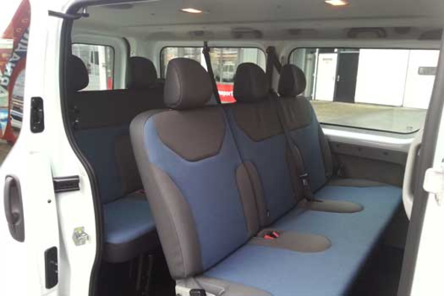 Renault Trafic 9-persoons - Adriaanse Autoverhuur - 3