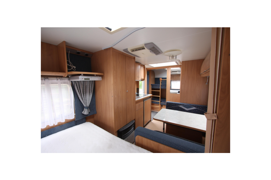 Caravan Bürstner Ventana 490 TK airco - Brabant Caravans - 5