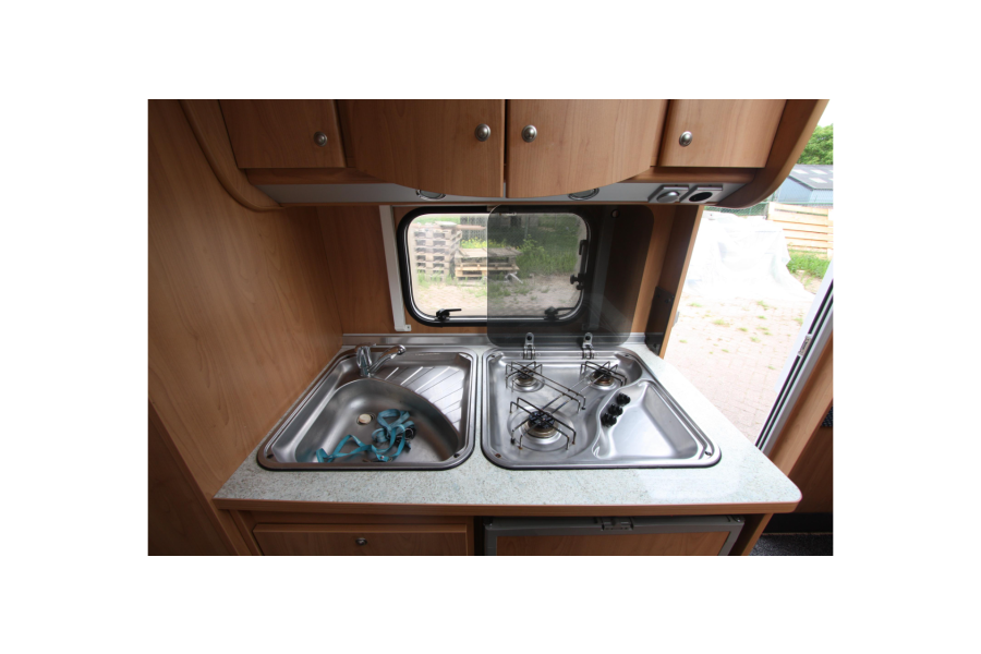 Caravan Bürstner Ventana 490 TK airco - Brabant Caravans - 8