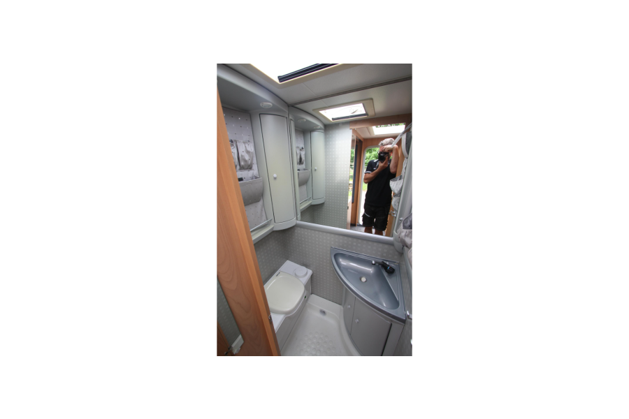 Caravan Bürstner Ventana 490 TK airco - Brabant Caravans - 10