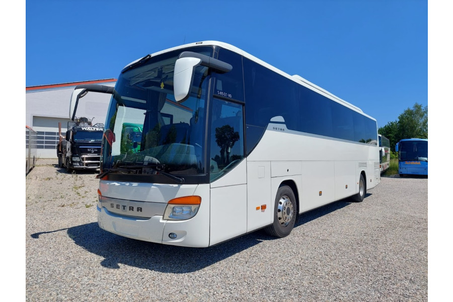 Touringcar 50 personen - Kuiper Travel - 2