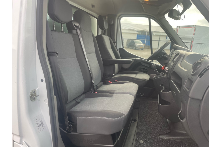 20m3 Bakwagen met laadklep - Busverhuur Zeeland - 7